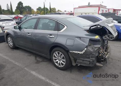 2015 Nissan Altima 2.5 S z USA, uszkodzony, nr VIN 1N4AL3AP6FN393691